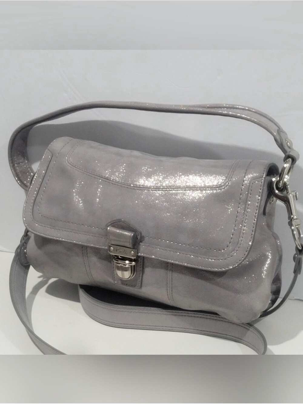Coach Poppy Layla shimmery leather shoulder bag with a push-lock closure. - Picture 1 of 13